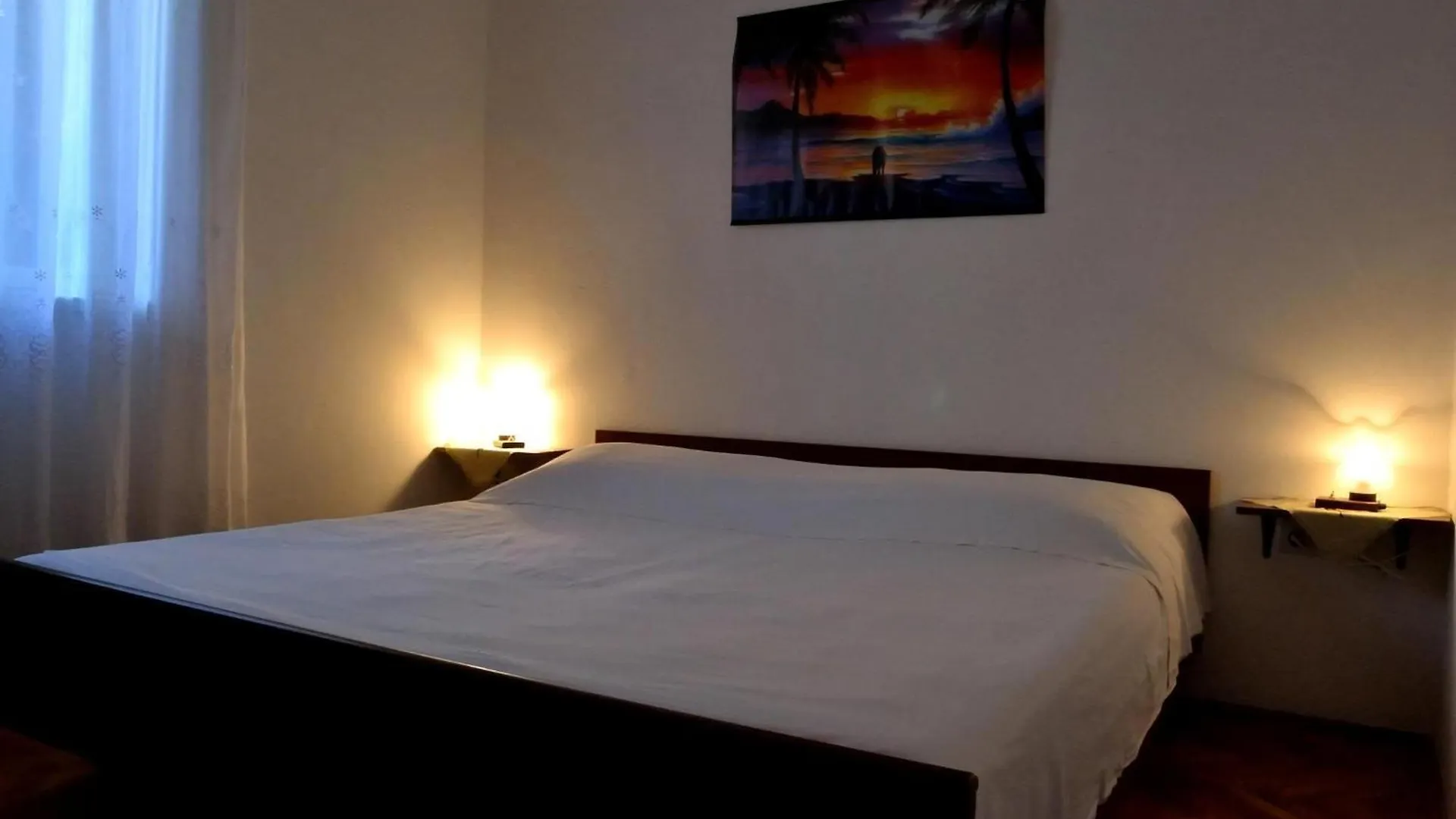Apartment Grosse Ferienwohnung In Pag Mit Privater Terrasse Pag Town Croatia